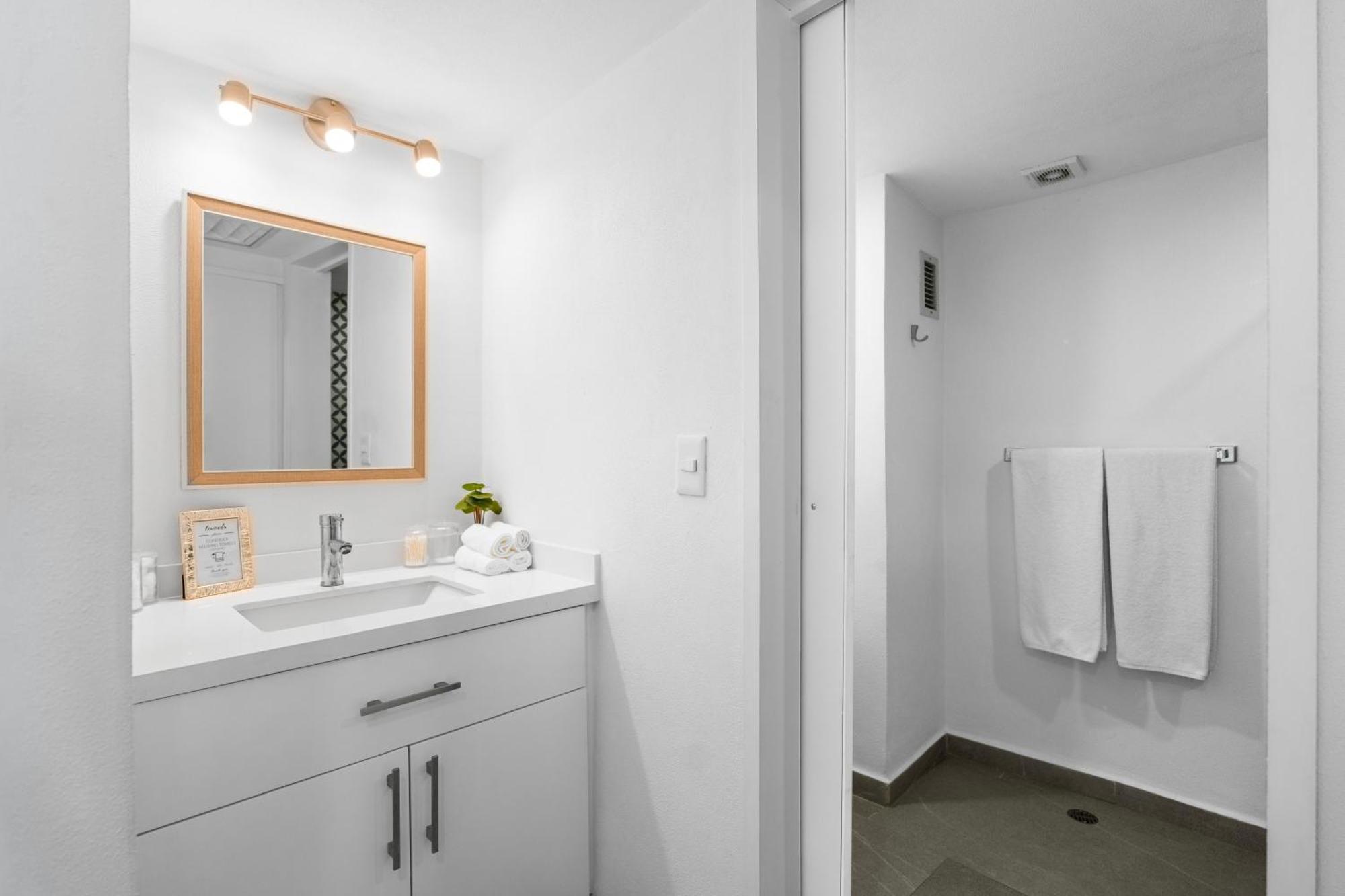 Luxury Condo Just Steps Away From The Beach! Puerto Vallarta Dış mekan fotoğraf
