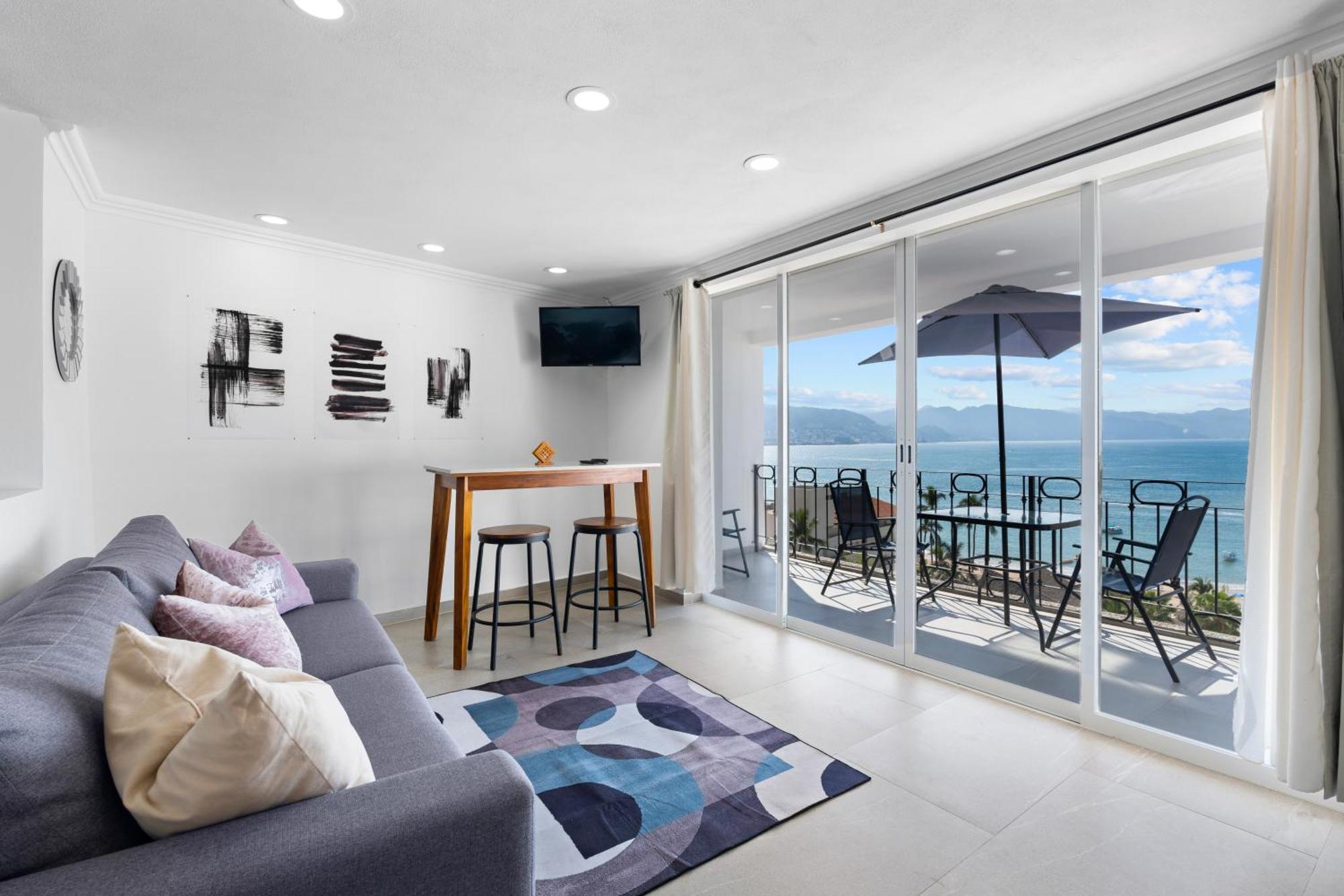 Luxury Condo Just Steps Away From The Beach! Puerto Vallarta Dış mekan fotoğraf